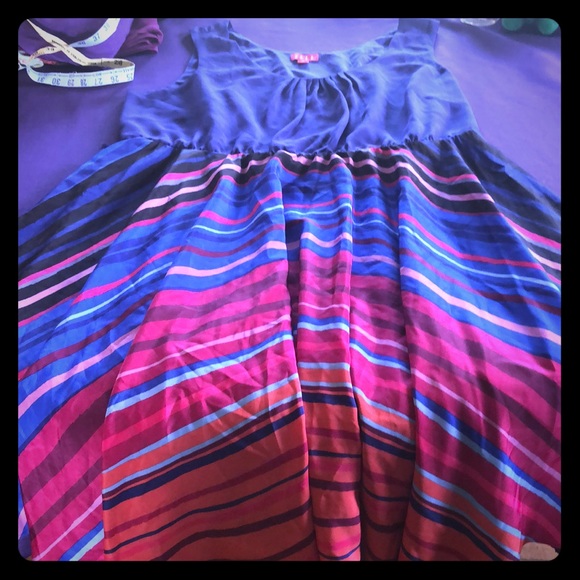 Elle Dresses & Skirts - Multi colored Elle dress plus size 1X